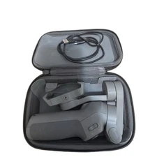 DJI Osmo Mobile 3 Combo - Gimbal Stabilizer