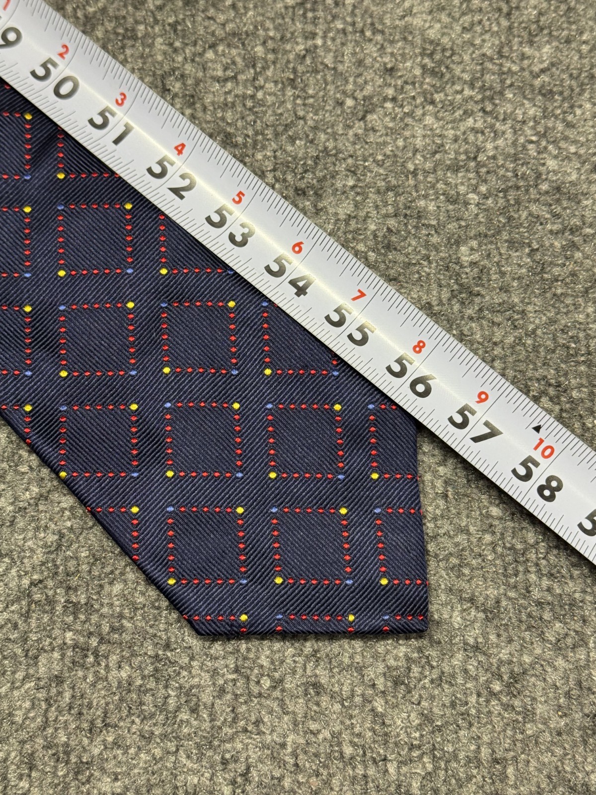 Turnbull Asser Hand Made 100% Silk Luxury Elegance England Neck Tie 3.5" x 58"