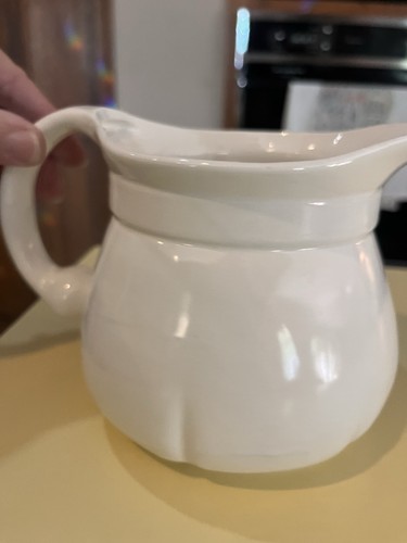 Vintage Christmas 1950s White Santa Japan Style House Ceramic Pitcher Kitsch - Picture 7 of 15