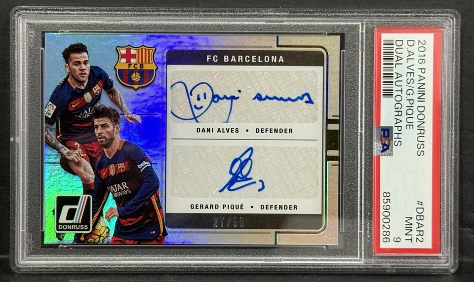 2016 Panini Donruss FIFA Barcelona Dani Alves /Gerard Pique Dual Auto /50 PSA 9 - Imagem 2 de 3