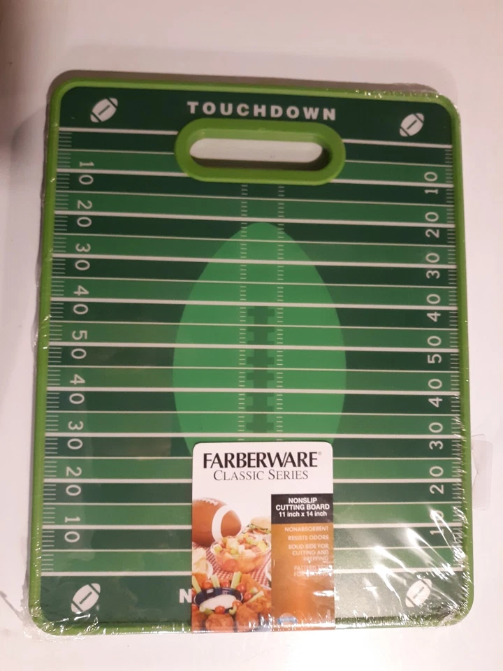 全新 Farberware 足球磨刀 Field 11 X 14 防滑切割板套装 — 第 2/4 张图片