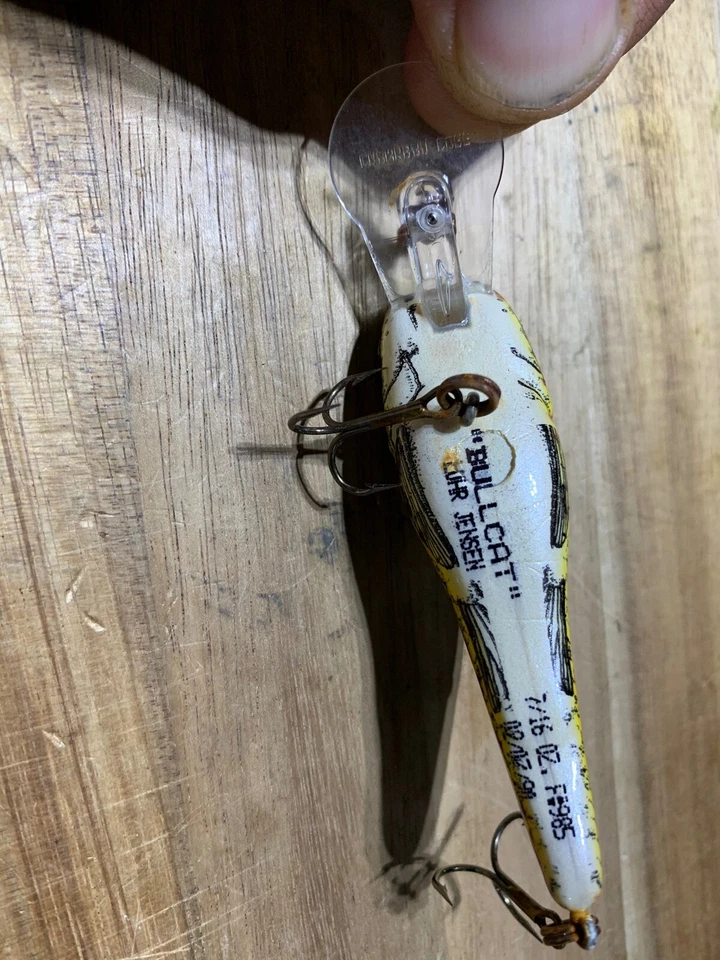 Señuelo de pesca Luhr Jensen Bullcat (lote #19830) Foto 2 de 4