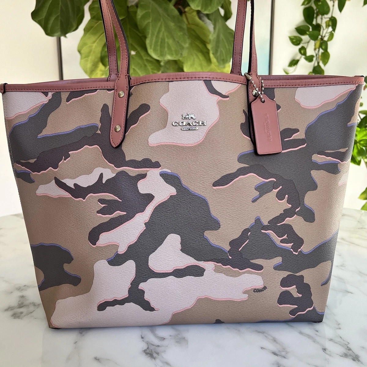 Pink camo hotsell coach purse