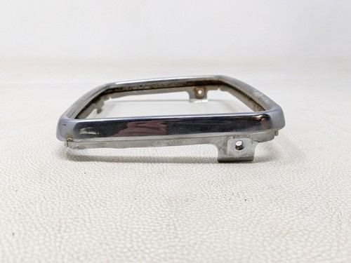 85 Suzuki LT230GE LT230 GE Quadrunner 230 Headlight Head Light Lamp Trim Ring - Picture 8 of 8