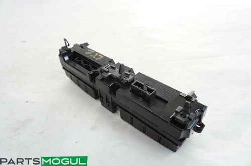 05-07 Mercedes W203 C230 C55 AMG Salpicadero Asiento Calefacción Luz Peligro Interruptor Control - Imagen 6 de 8