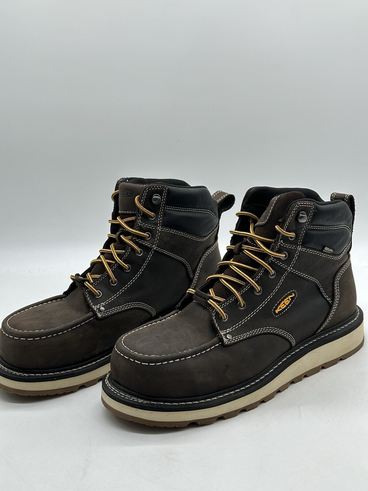 Stivali Uomo KEEN Utility 6" Cincinnati WP Taglia 13 Punta Larga in Fibra di Carbonio