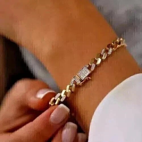 Brazalete de eslabones cubanos de diamantes simulados de corte redondo de 2 quilates enchapado en oro amarillo de 14 k