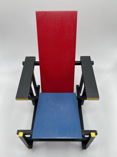 Vitra Miniature Rood Blauwe Stoel Chair by Rietveld, 1:6 Scale Mini with Box - Picture 3 of 4