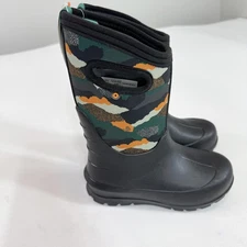 Bogs Boots Youth Size 1 Black Camo Neo-Classic Waterproof Insulated Snow