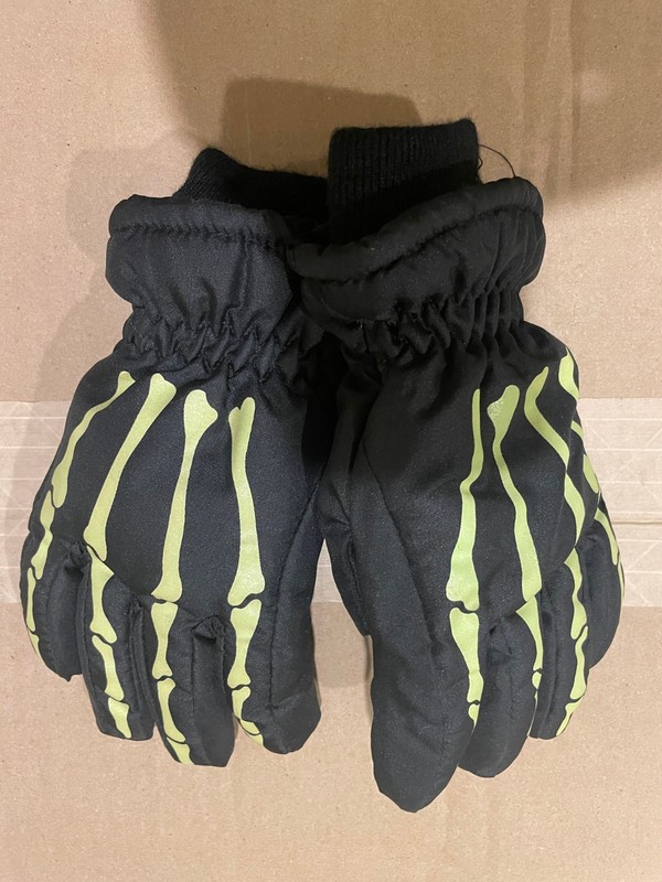 3M Thinsulate Insulated Skeleton Snow Ski Gloves Size SMALL  Glow-In-The-Dark