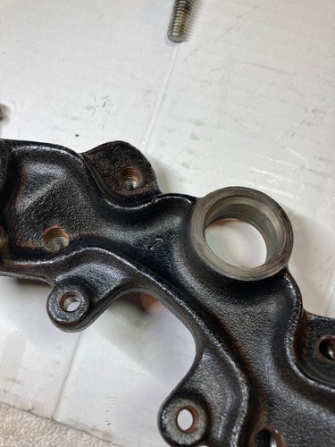 rt100 yamaha tripple handle crown flange bolts hardware holder cable guide oem - Picture 14 of 24