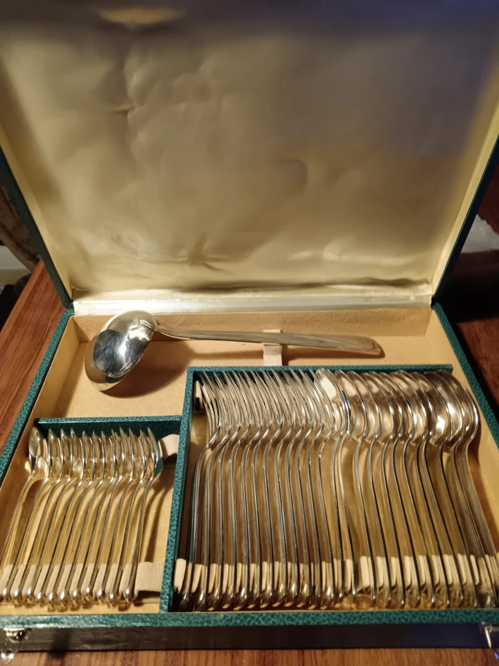 Ancienne Ménagère Poinçon Dixi - Photo 2/4