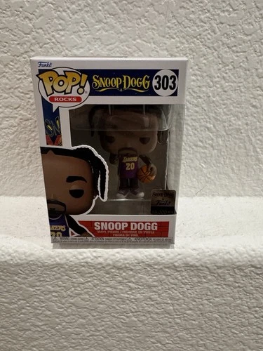 Funko Pop Rocks Snoop Dogg in Lakers Purple Jersey #303 LE 15,000 PCS