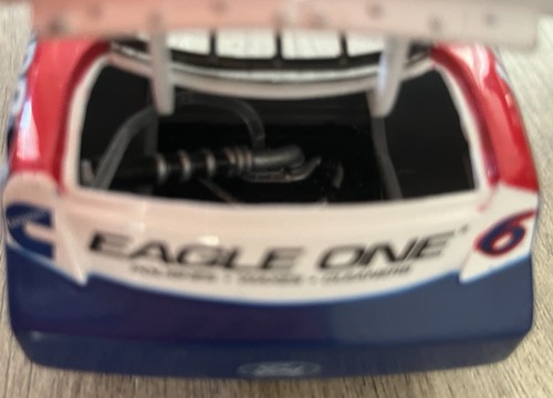 NASCAR Team Caliber Valvoline Series diecast 1:24 2000 Ford Taurus Mark Martin! - Picture 9 of 15