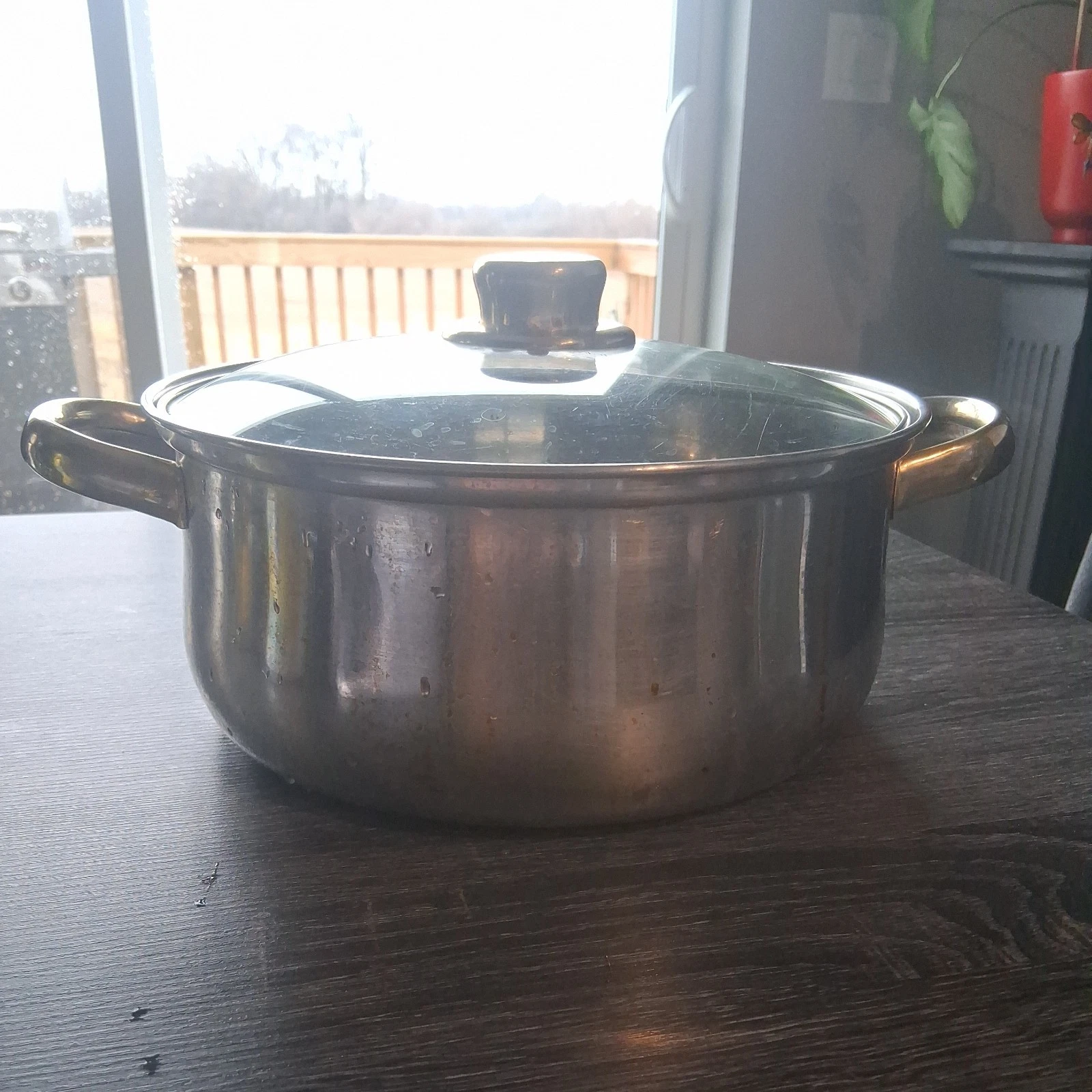 VNTG Metro Marketing 18/10 Stainless Steel Pot with Lid 10 In
Opens in a new window or tab