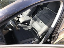 VW Touran 1T Sitz vorn links Stoffsitz ohne Heizung Autositz Stoff Facelift
