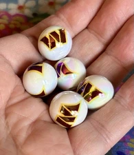 5 Pce Washington Football Team Acrylic Focal Beads 16mm NEW Football Sports Team