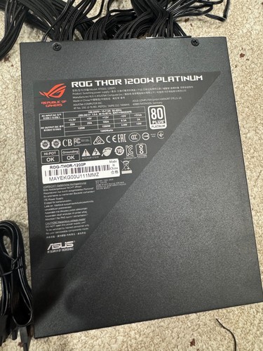 Alimentation ASUS Rog Thor 1200W Certifiée 80+ Platine RGB avec Panneau Oled - Photo 5/8