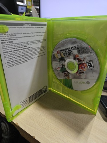 NCAA Football 13 Microsoft Xbox 360 ~ Complete! ~ Works Great! ~ Fast Shipping! - Picture 2 of 4