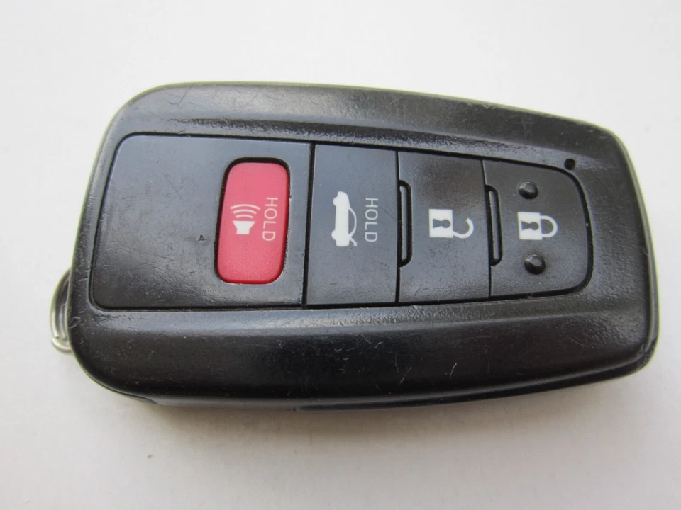 OEM 2018-2021 TOYOTA CAMRY HYBRID SMART KEY KEYLESS REMOTE FOB HYQ14FBC UNLOCKED - Image 3 of 4