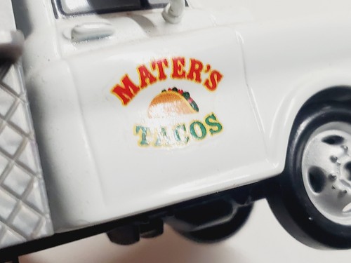 Disney Pixar Cars 2 Oversize Deluxe Diecast Taco Truck Mater - 第 19/23 張圖片