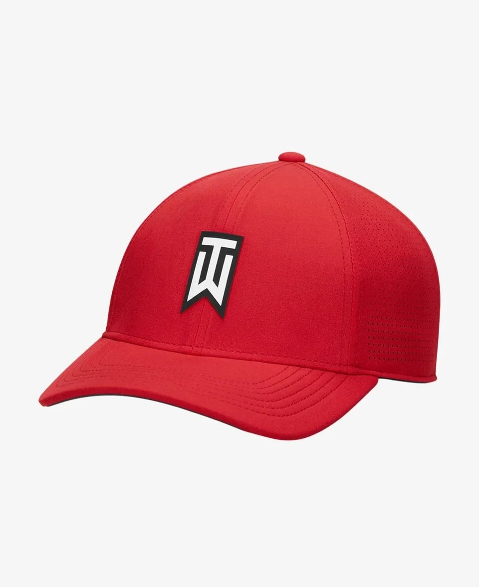 Red sales hat nike
