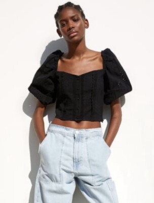 Zara black Cropped Eyelet Puff Sleeve Crop Top Womens, size small