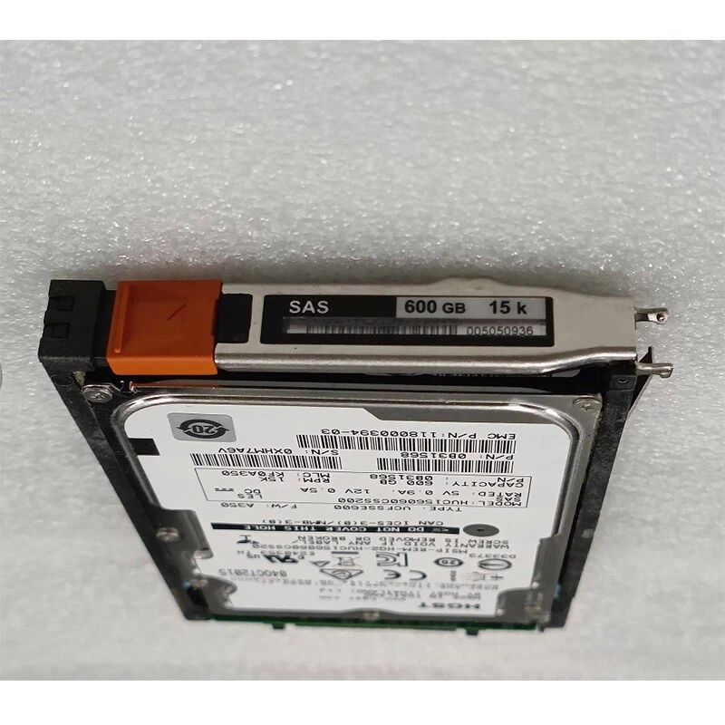 EMC 005050847 005050936 VNX V4-2S15-600 600G 15K 2.5" SAS HDD Hard Drive - Image 2 of 4