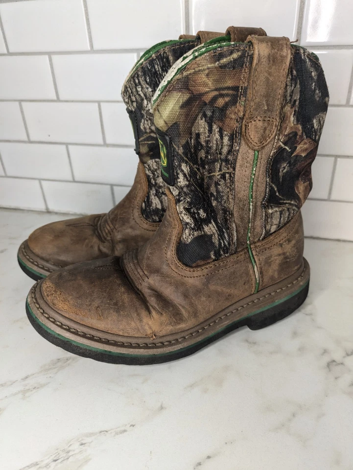 John Deere Camo Cowboy Boots JD2188 Child's Youth Kids 1M Leather - Image 2 of 4