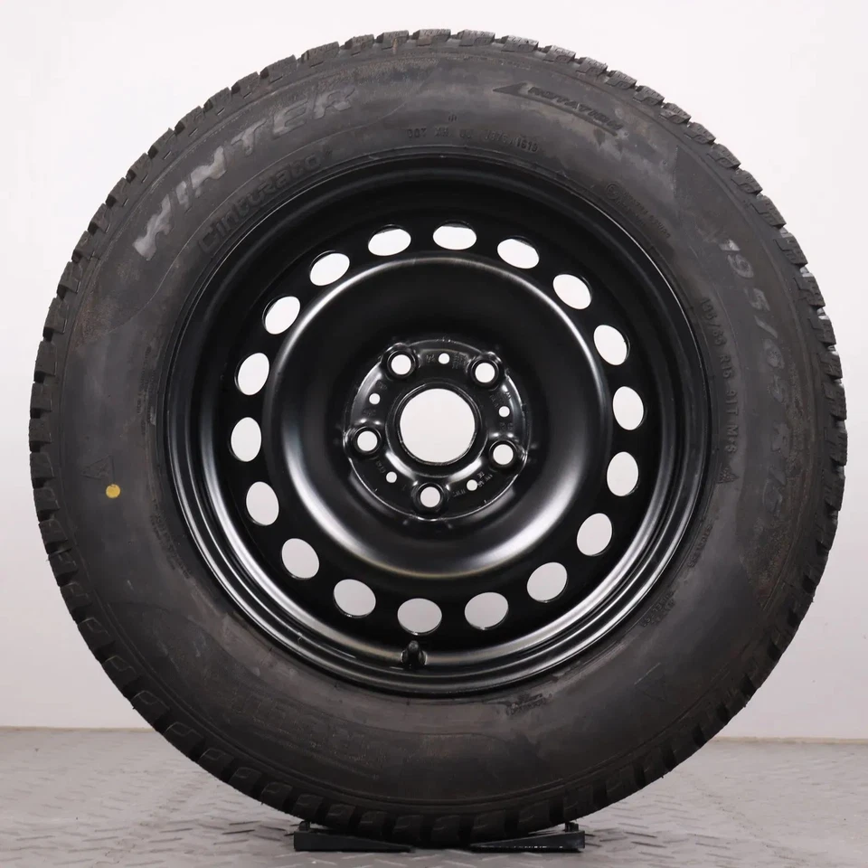 Winterräder 15 Zoll VW Golf 7 & Sportsvan Original Felgen 195/65R15 Winterreifen - Bild 2 von 4