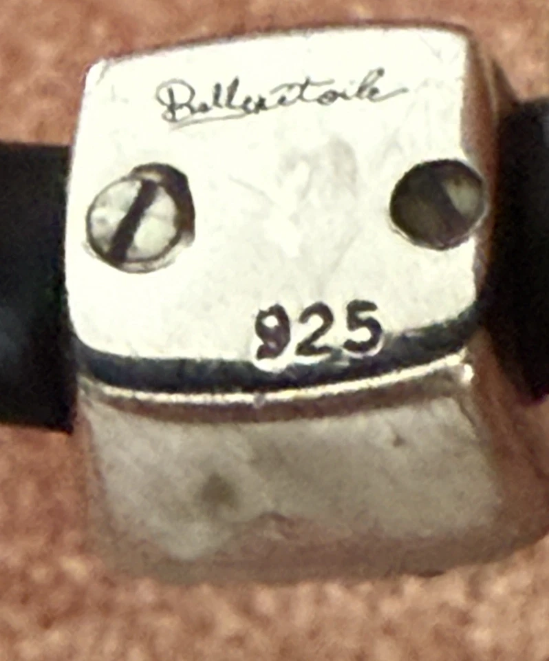 Anillo Belle Etois ámbar, estrás y silicona🧡 nuevo sin etiquetas Foto 3 de 3