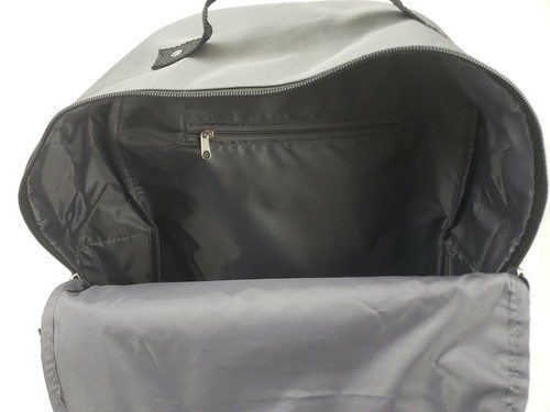 Adorable mochila de viaje DSW gris claro 17" elegante - Imagen 6 de 6