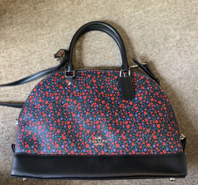 Brandneu mit Etikett authentische Coach Sierra Tasche Ranch Blumendruck schwarz und rot Beuteltasche Umhängetasche