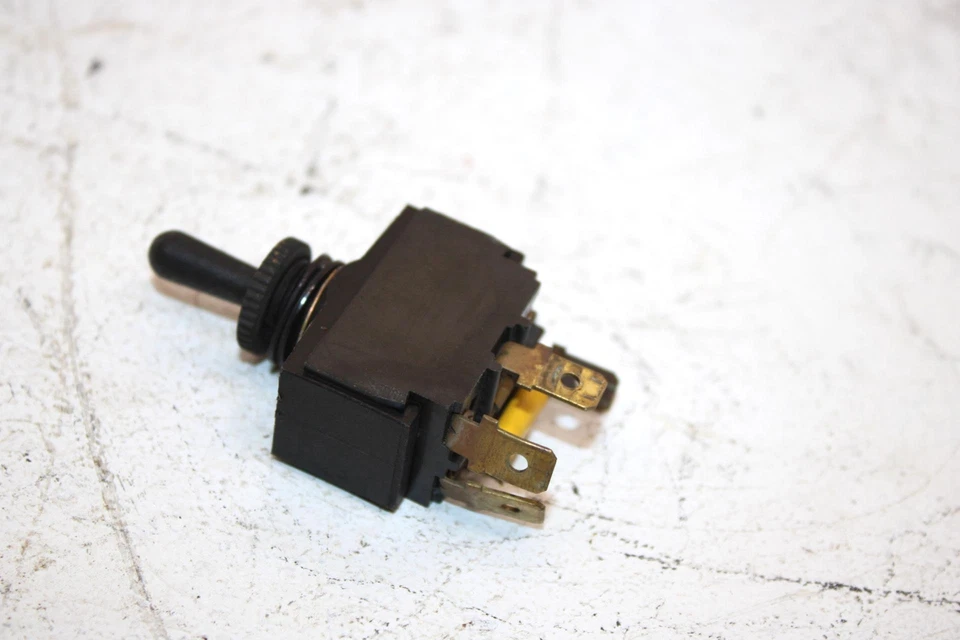97 Arctic Cat Jag 440 Deluxe Oem Toggle Switch 0609-187 Q1938 - Image 3 of 4