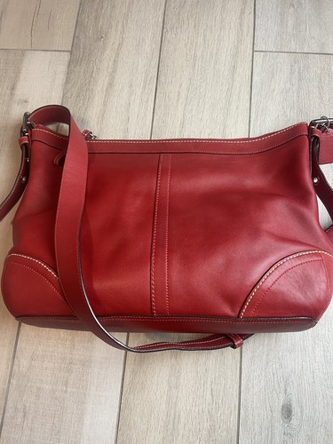 Authentic Coach Leather Red - Picture 1 of 12