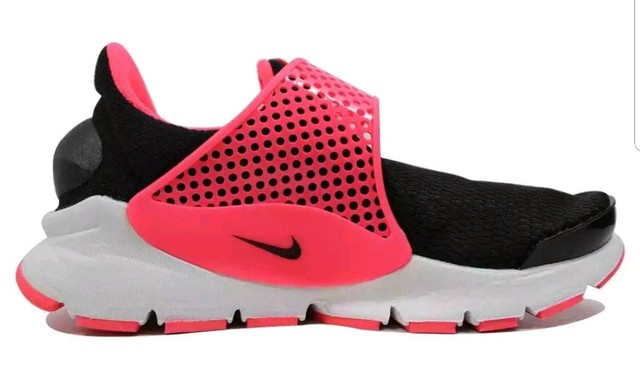 pink sock darts