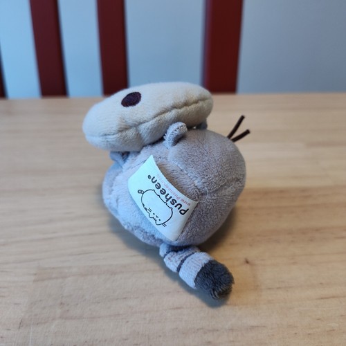 Pusheen Eatting a Cookie 3 " Keychain - Picture 6 of 6