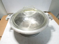 GUARDIAN SERVICE WARE ALUMINUM COVERED CASSEROLE Very Nice