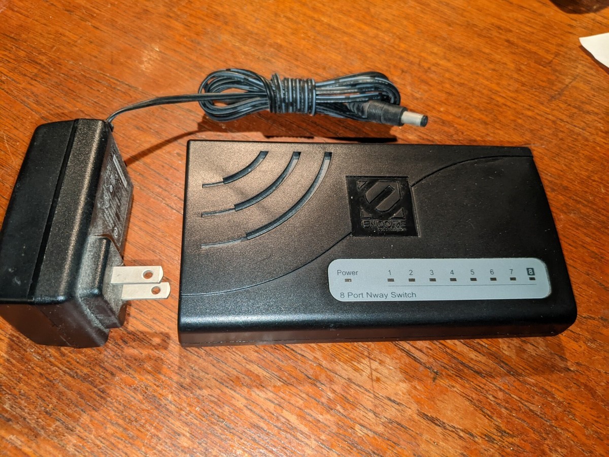 Encore (ENH908-NWY) 8-Ports External Switch w/ AC Adaptor, very 