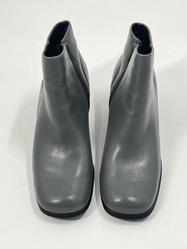 White Mountain Gray Leather Block Heel Square Toe Ankle Boot Sz Womens 8.5 - Picture 2 of 7