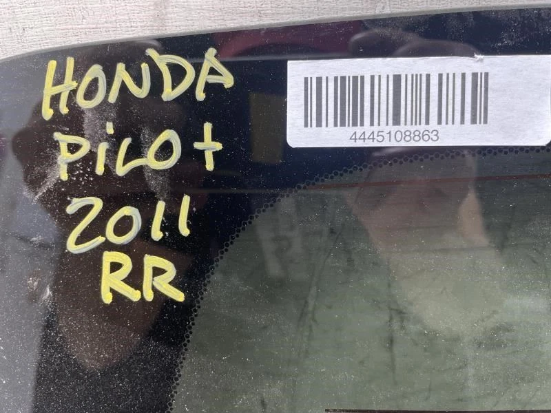 2011 HONDA PILOT REAR RIGHT PASSENGER SIDE QUARTER WINDOW GLASS OEM+ - Image 2 of 4