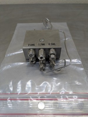 Shimadzu HPLC Flow Splitter / Distribution Block 0.5 mL 1.7 mL 2.6 mL Stainless
