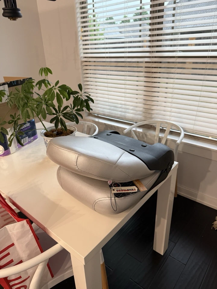 3 assentos de barco Temptress novos em folha - Imagem 2 de 3