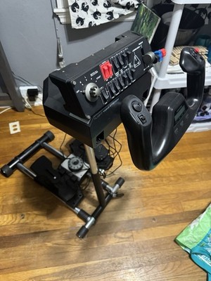 Logitech G Pro Flight Yoke System, Pro Flight Rudder Pedals & Switch Panel