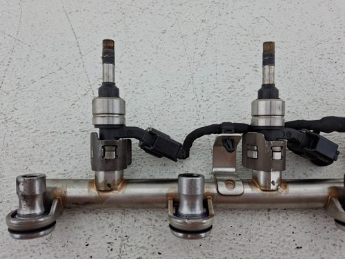 2010-2016 CADILLAC SRX 3.0L FUEL RAIL W/ INJECTOR RIGHT SIDE OEM - Picture 5 of 11
