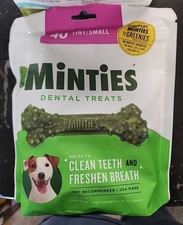 Minties Dental Treats for Dogs, 40 Count, Mint-Flavored Clean teeth/Fresh Breath