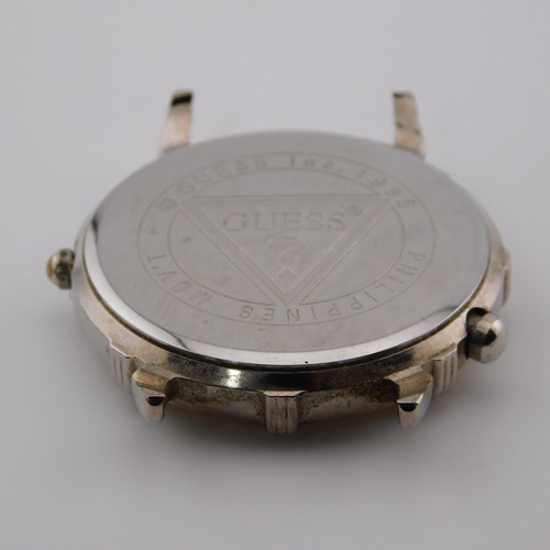 GUESS Indiglo Two Tone Case Quartz Analog Men's Watch New Battery - Picture 7 of 9