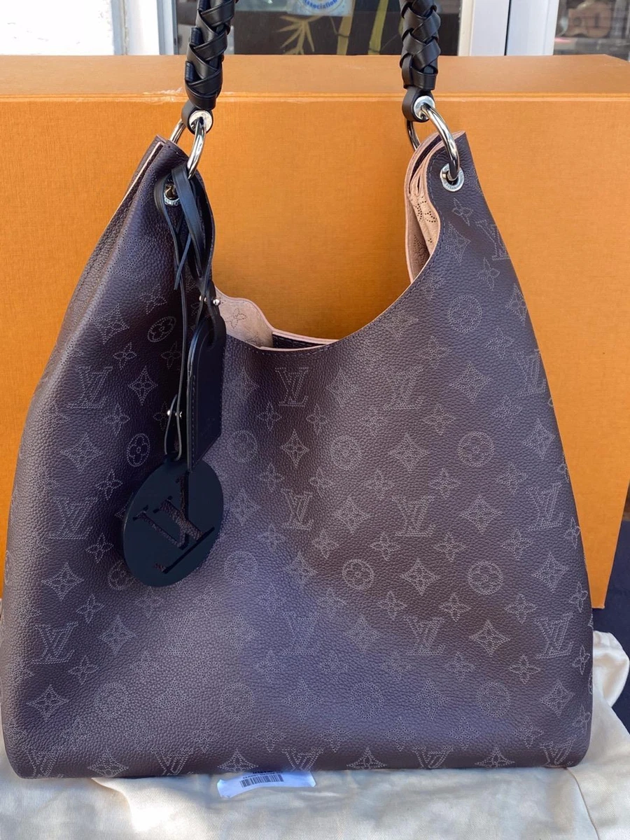 Louis Vuitton Carmel Hobo Chocolate Mahina Leather