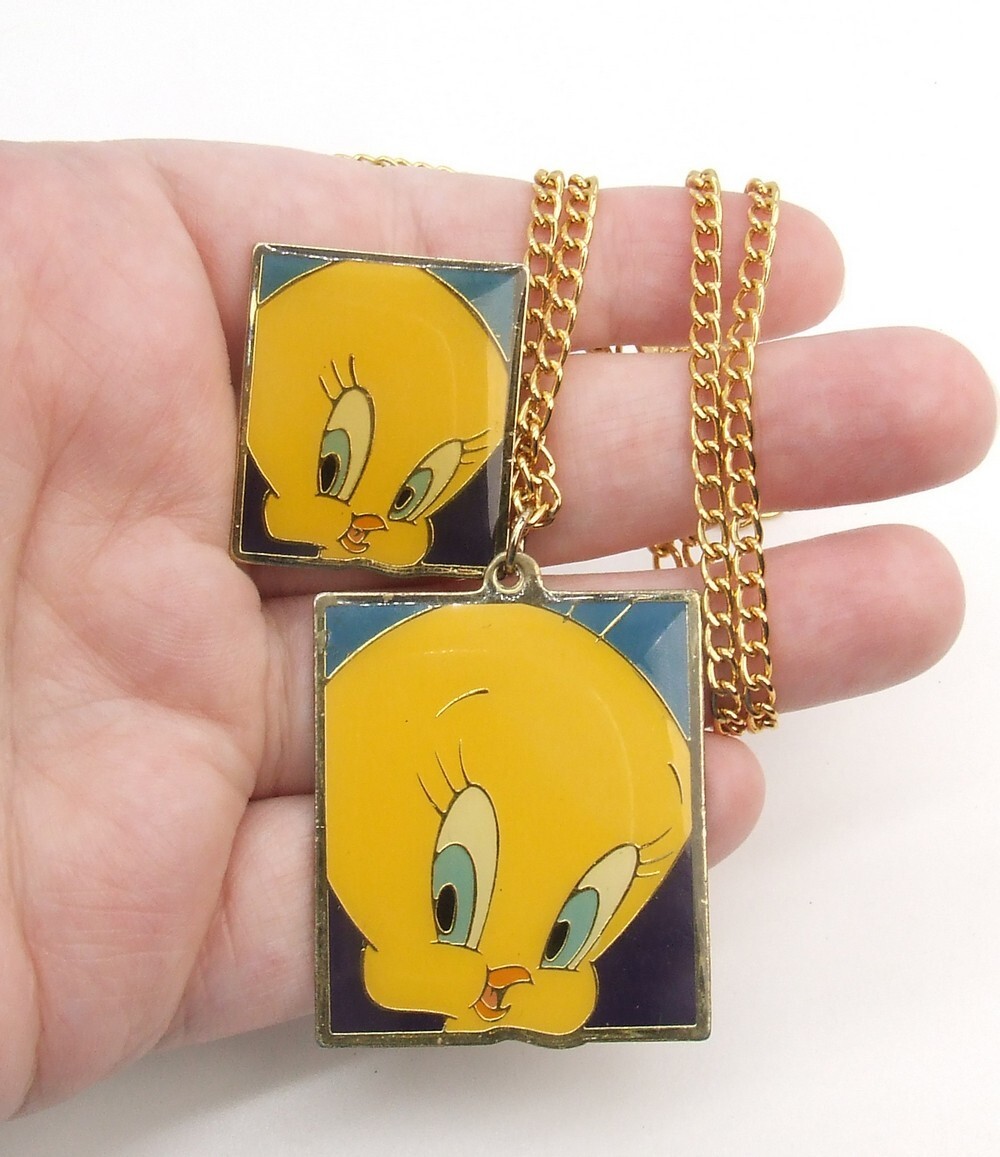 1993 Warner Bros Tweety Bird Lapel Pin Gold-T Pendant Necklace Loony Tunes
