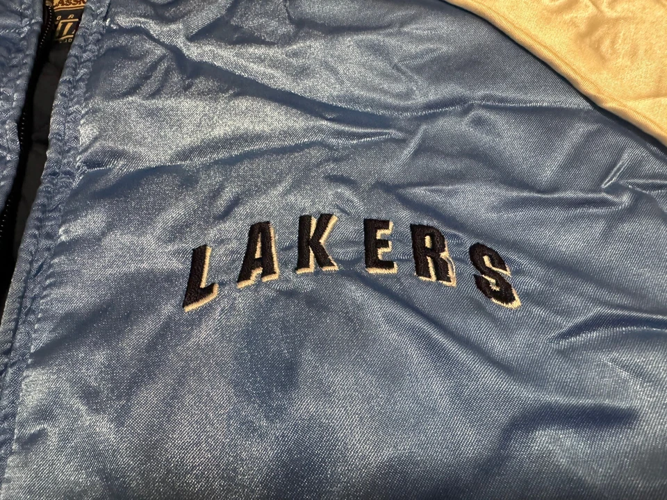 NEW Vintage Hardwood Classic NBA LA Lakers Reversible Jacket for Women Small S - Image 4 of 4